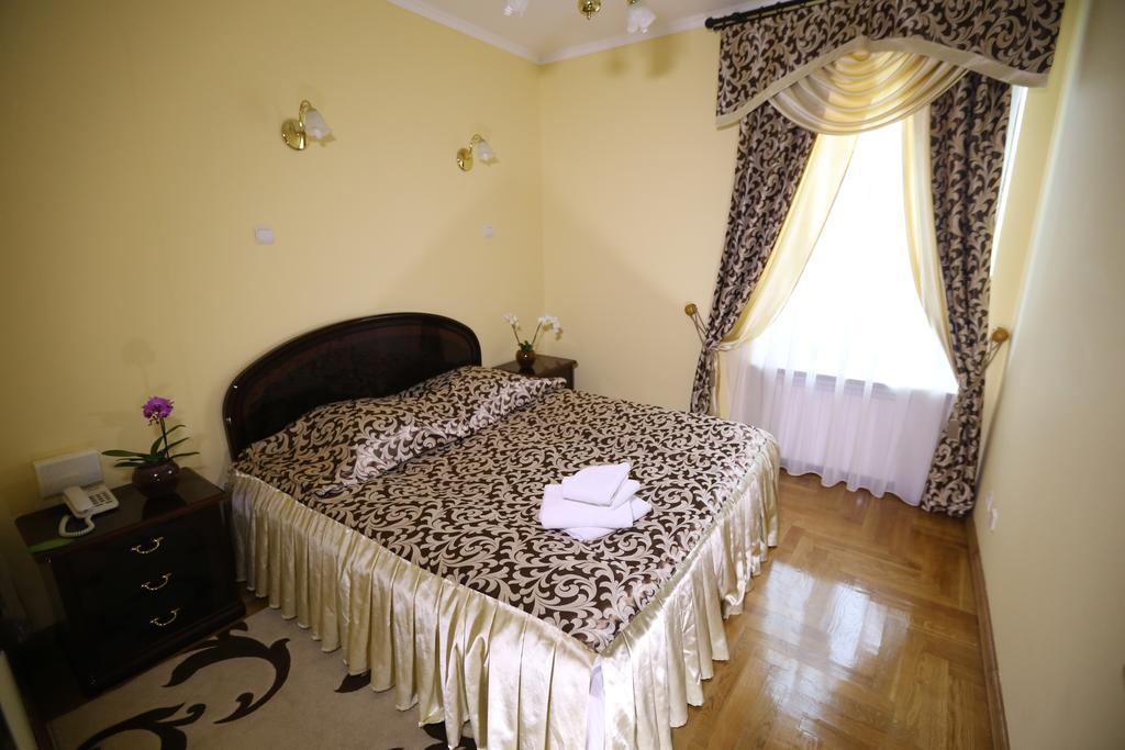 Hotel Star Mukatsjeve Rom bilde